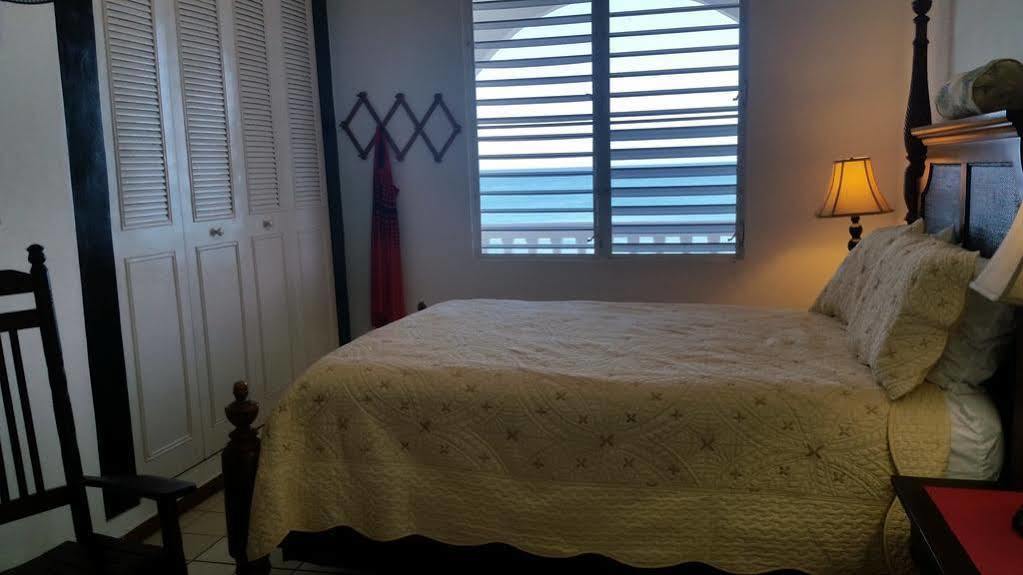 Coconut Palms Inn Ринкон Экстерьер фото