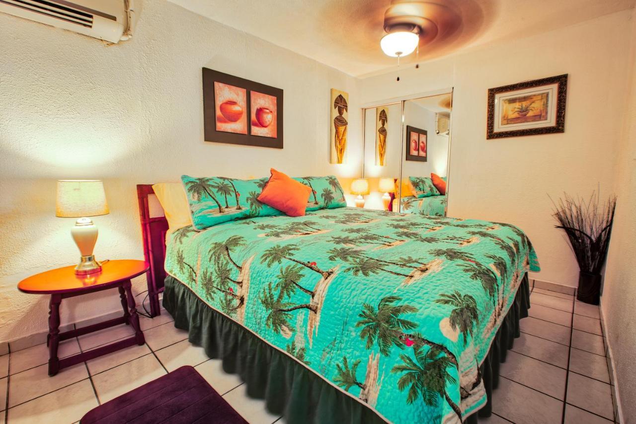 Coconut Palms Inn Ринкон Экстерьер фото